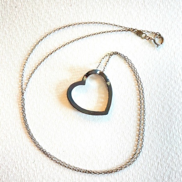 Sterling Silver w Rhinestones Heart Shape Pendant Necklace 17" chain. - Picture 4 of 8